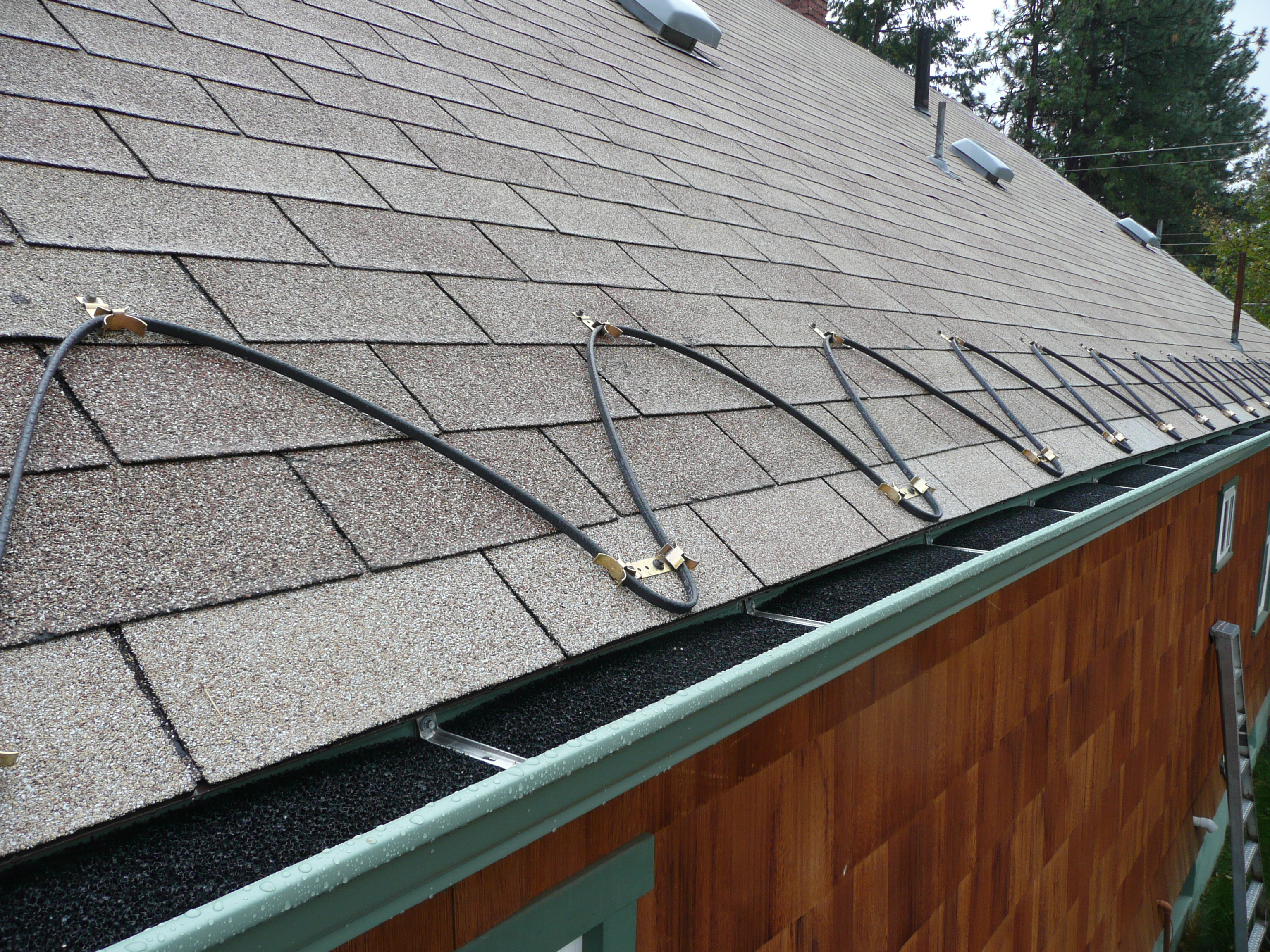 Zig Zag cables can be used on any existing or new shingle roof.